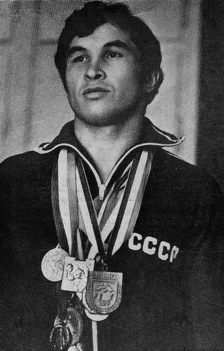 Шәміл Серіков Шәміл Серіков