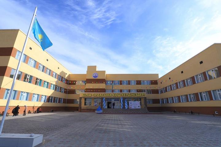 Новые школы в казахстане как выглядят