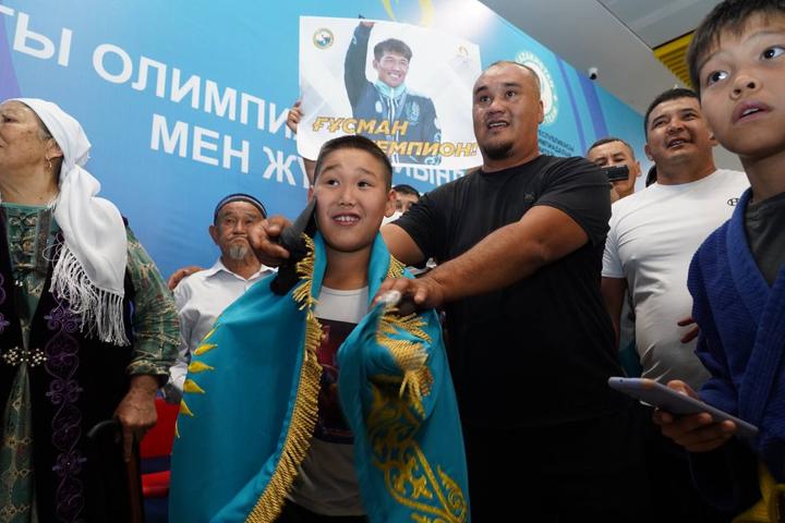Встреча олимпийцев Встреча олимпийцев