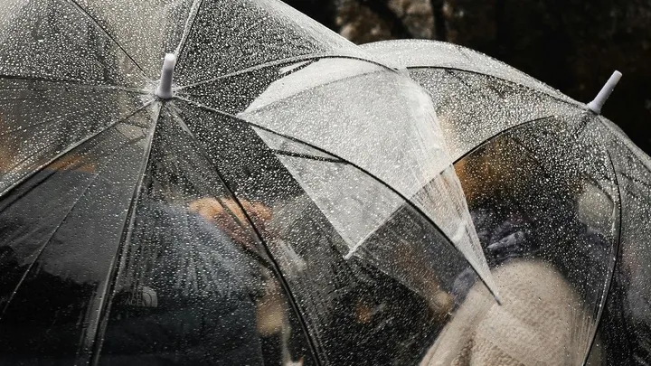 Дожди вновь ожидаются в мегаполисах Казахстана в пятницу