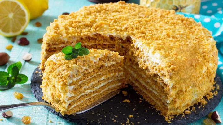 Торт медовик классический рецепт с заварным кремом рецепт с фото